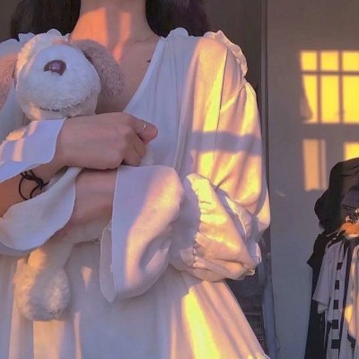 婚活1000次出击封面